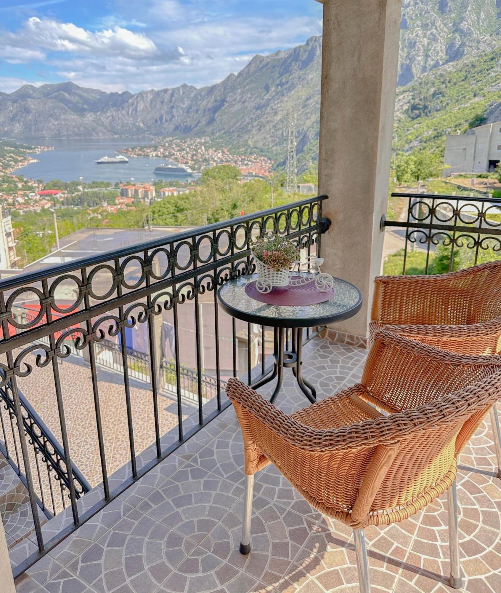 Apartmani Vasilije Kotor Zewnętrze zdjęcie